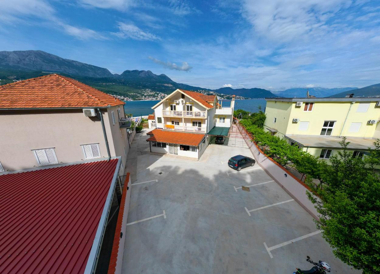 Apartments Maxi Katic Herceg Novi Exterior foto