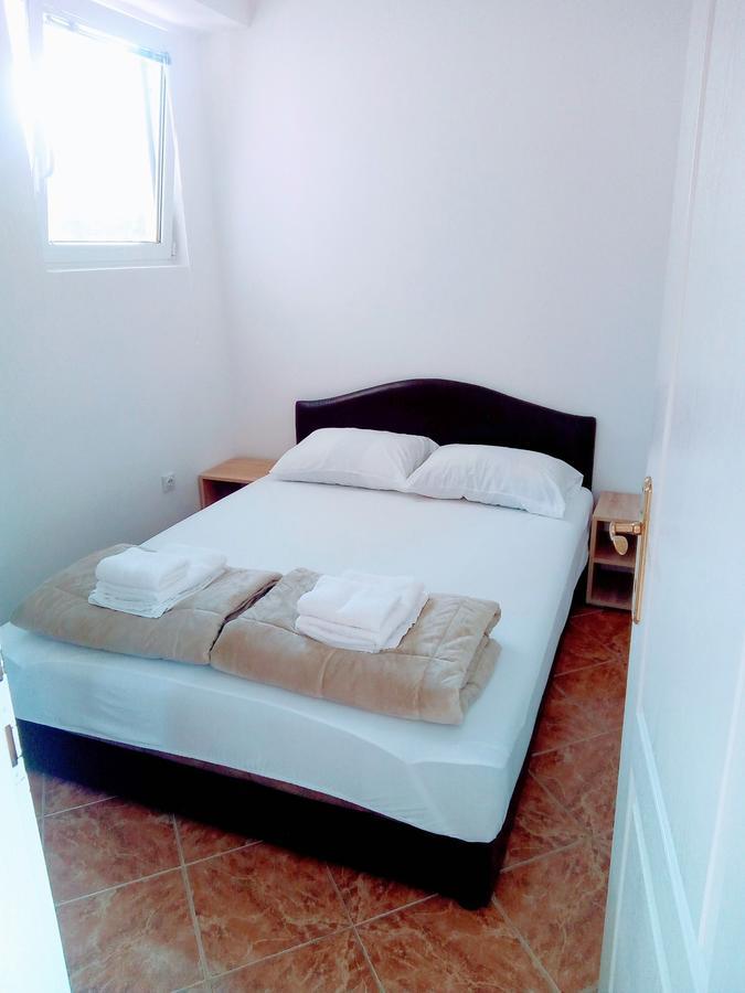 Apartments Maxi Katic Herceg Novi Exterior foto